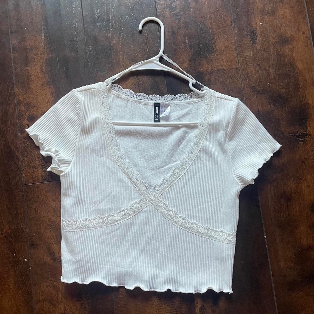 CUTE AND AESTHETIC TOPP!!